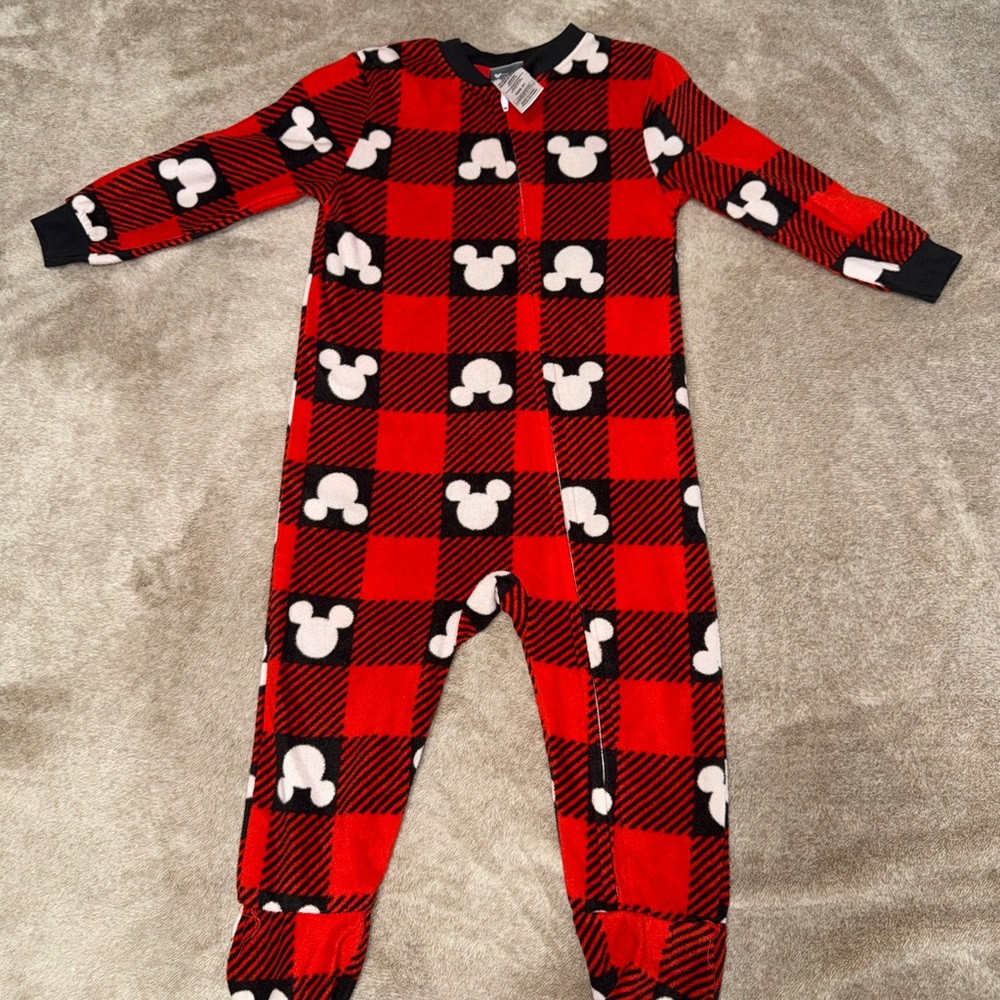 2t pajama bundle - Picture 8 of 8